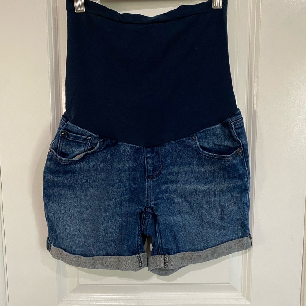Pea in the Pod Maternity jean shorts size Medium tummy panel navy blue